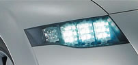 LED-Frontscheinwerfer eines Luxusautos